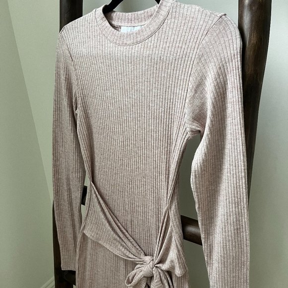 Knit Maxi Dress, Fourteenth Place - Picture 3 of 4